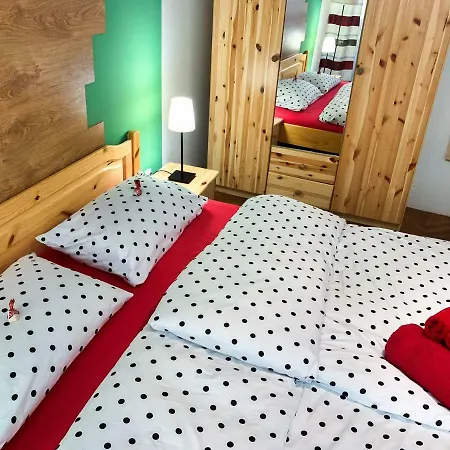 Miller Hostel *
