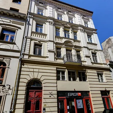 Miller Budapešť